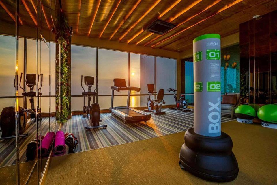The Riviera Jomtien Studio Sea View High Floor Lägenhet Exteriör bild